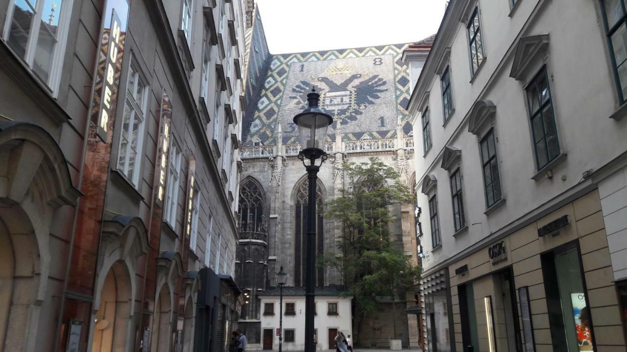 At St. Stephan * Vienne